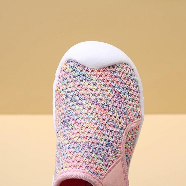 Girls Walking Shoes Lightweight Breathable Knit 2023 New Casual Sneakers For Toddlers Spring And Summer